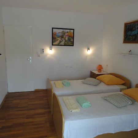Guesthouse Iva Hvar Town Exterior foto