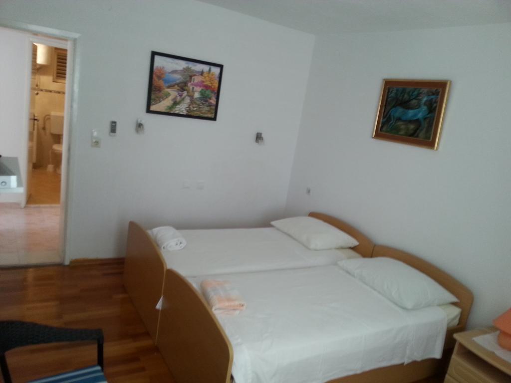 Guesthouse Iva Hvar Town Quarto foto